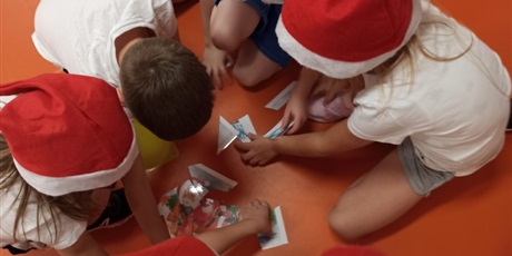 Bożonarodzeniowa zabawa sportowa  pt.: „Zdobywamy sprawność Elfów Świętego Mikołaja”