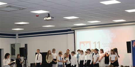 DZIEŃ NIEPODLEGŁOŚCI - apel klas 1-3 