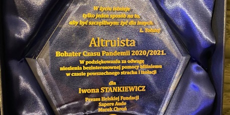 Nagroda dla p. Dyrektor Iwony Stankiewicz za działania w czasie pandemii