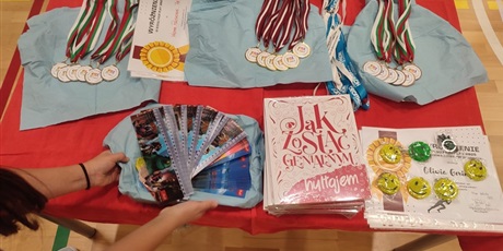 Powiększ grafikę: nagrody ufundowane przez Radę Rodziców