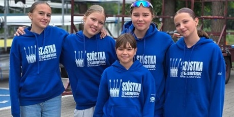 Powiększ grafikę: Alicja Lademan, Natalia Czarkowska, Agata Bujnowska, Nicola Procek w klubowych barwach